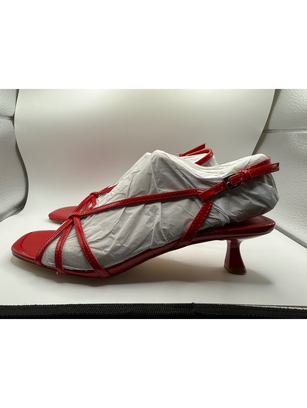 Marc Fisher Women’s 7 Raveny Strappy Kitten Heel in Red